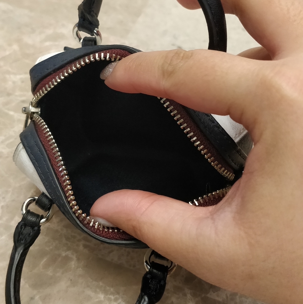 Coach Rowan coin case bag charm - Picture 2 of 4